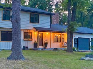 1826 Springvale Dr, Grayling, MI 49738