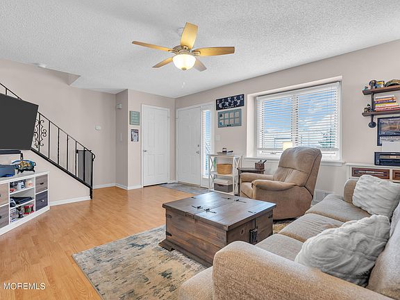 5th image of 661 Ellicott Avenue #H