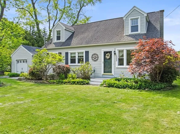 1059 Ogden Parma Town Line Rd, Spencerport, NY 14559