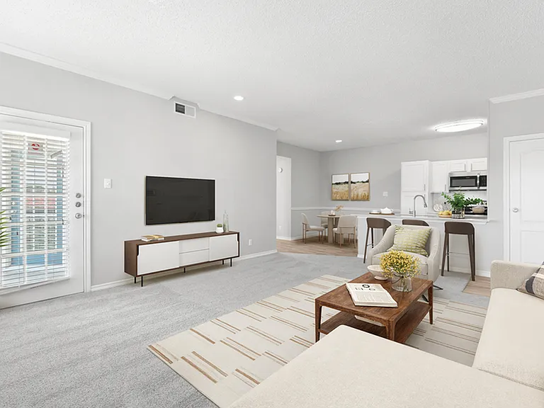 Estates at Las Colinas - U Renovation