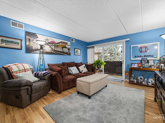 4th image of 491 Timber Ridge Dr #102