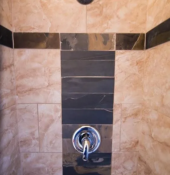 707 W Crestland Dr — Photo 23