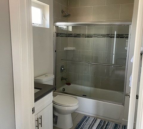 3rd image of 427 N Heliotrope Dr #200
