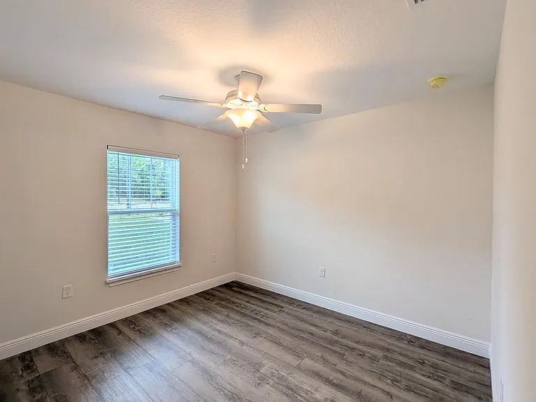 779 W Homeway Loop — Photo 8