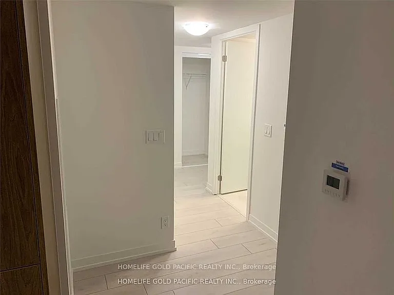 60 Shuter St #318 — Photo 8