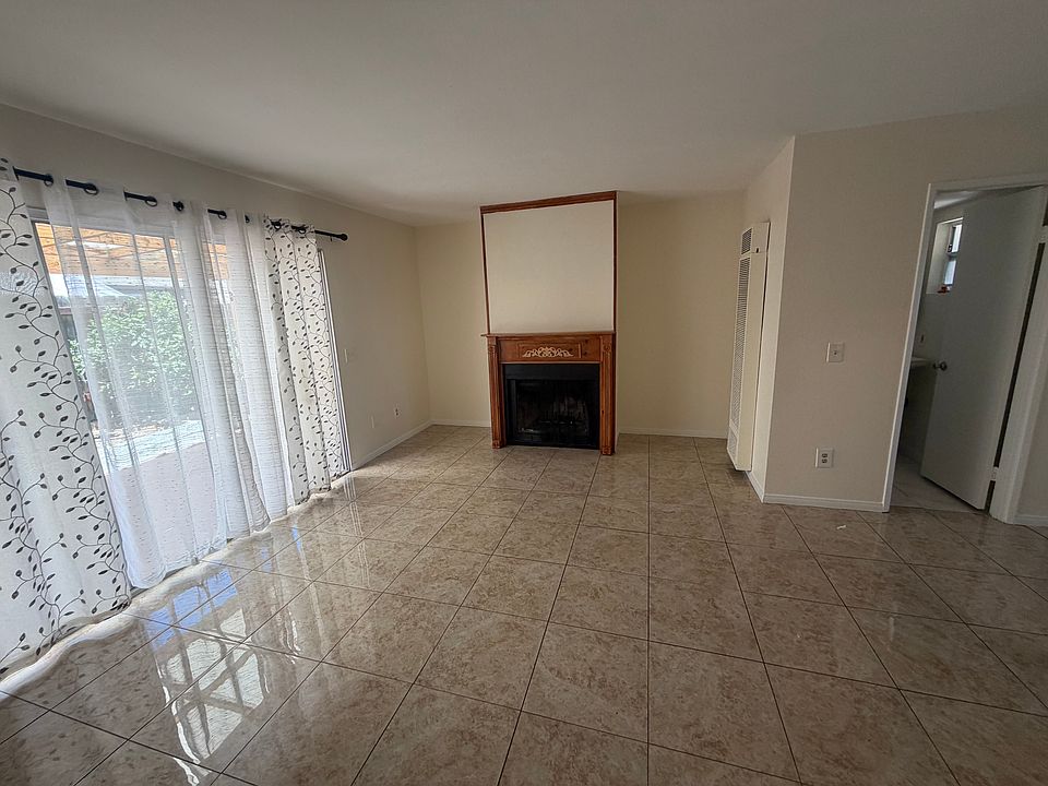 1st image of 3430 39th St #0