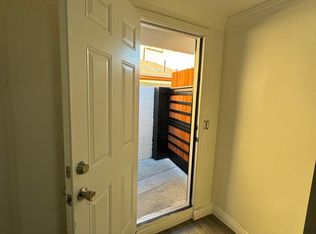 14914 Minnehaha St, Mission Hills, CA 91345