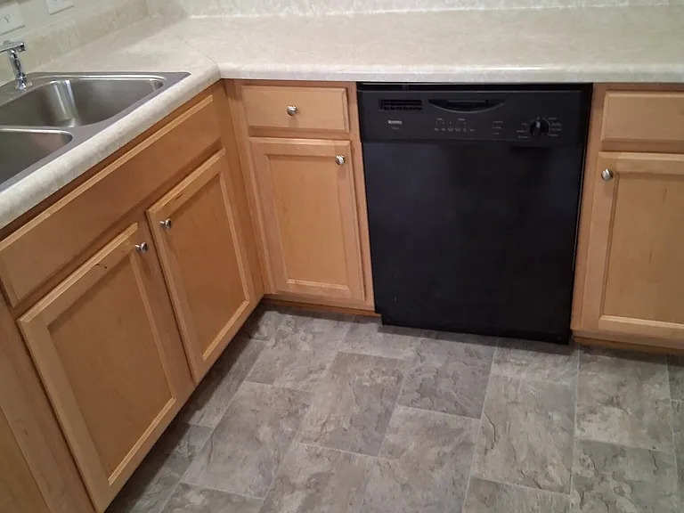 6208 Ellenwood Dr — Photo 8