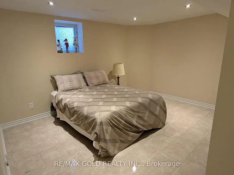 20 Hiking Ct #BASEMENT — Photo 17
