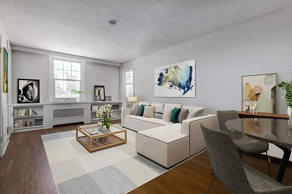 Chateau Apartments — Photo 2