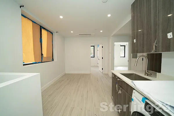 Rented by Sterling Realty Solution Inc | media 4