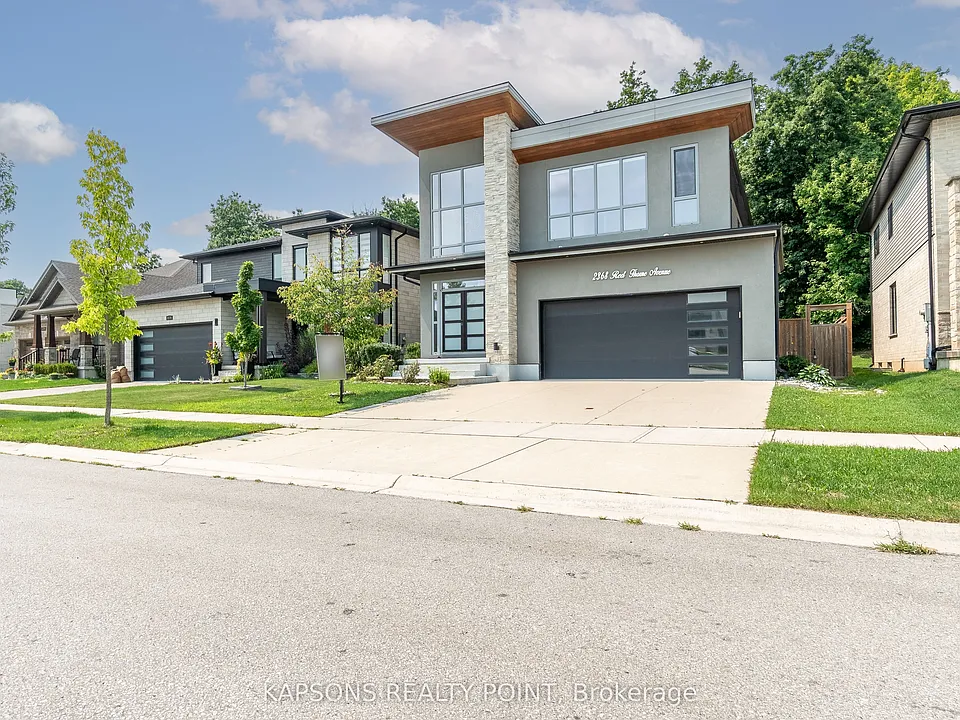 2368 Red Thorne Ave