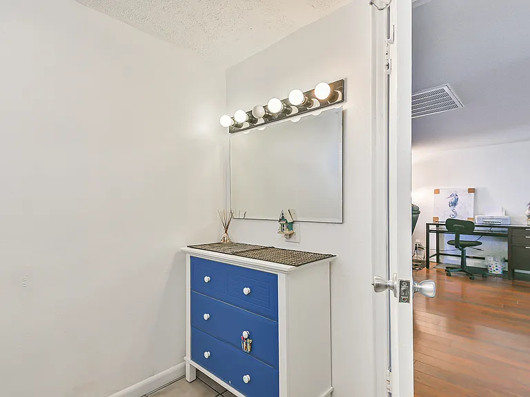 3919 San Jacinto Dr — Photo 16