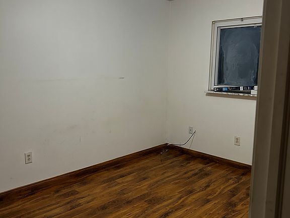 5th image of 26711 Park Ct