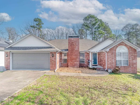 38 Springridge Dr, Little Rock, AR 72211