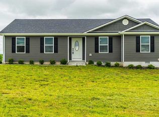 233 Ridgecrest Dr, Lancaster, KY 40444