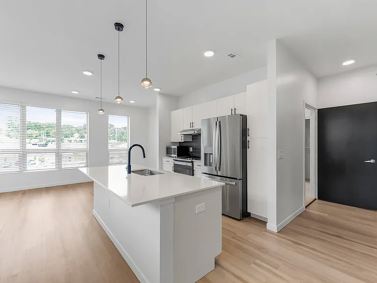 Brookside Commons — Photo 46
