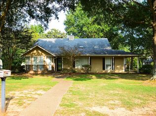 14 Trafalgar Rd, Conway, AR 72034