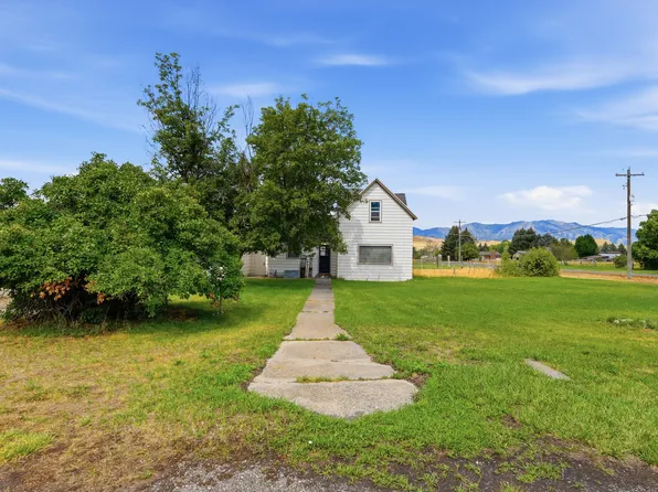 9205 S 100 E, Paradise, UT 84328
