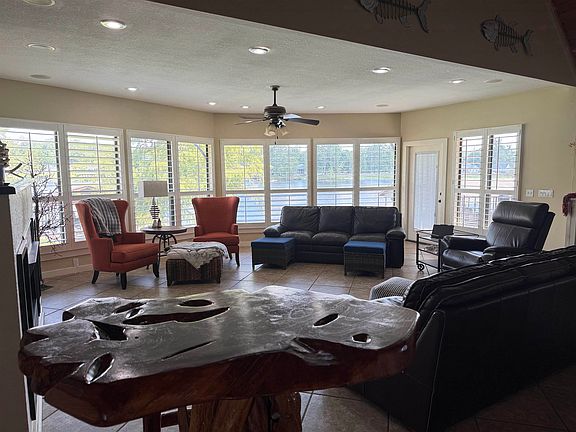 3rd image of 30360 Pruitt Rd