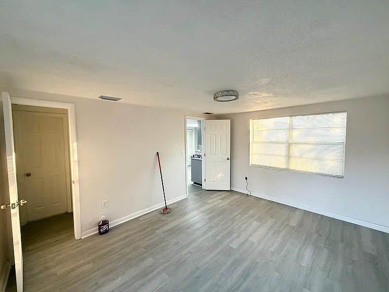 7535 Betula Dr — Photo 11