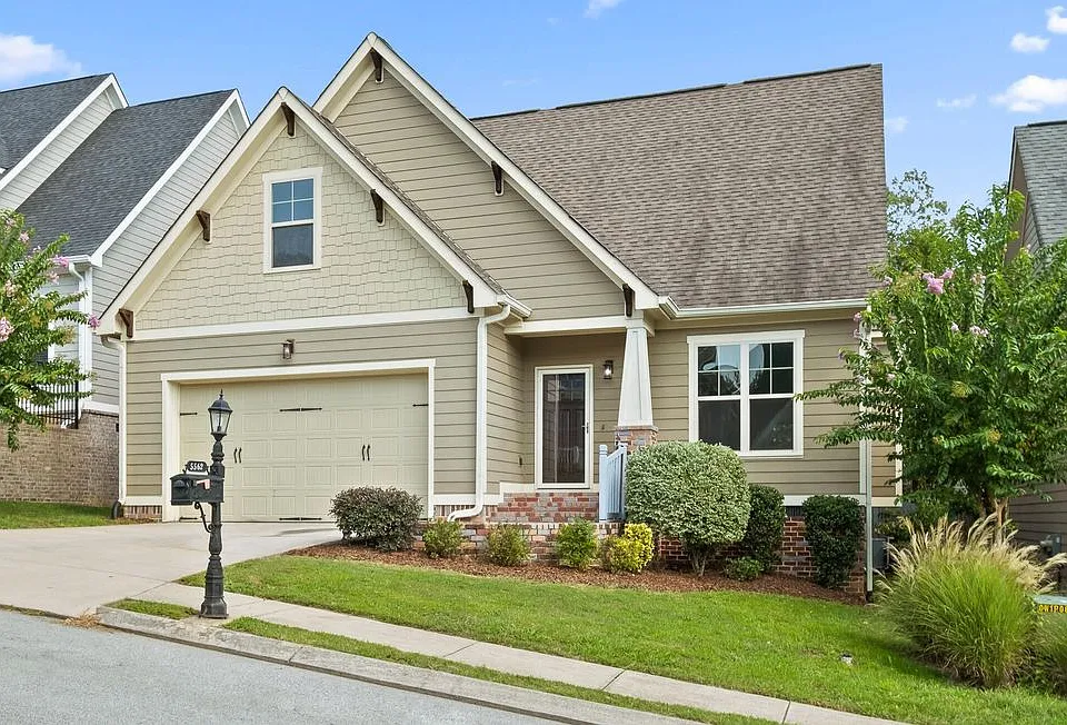 5562 Little Gem Ln