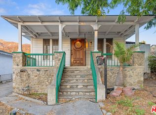 10606 Commerce Ave, Tujunga, CA 91042