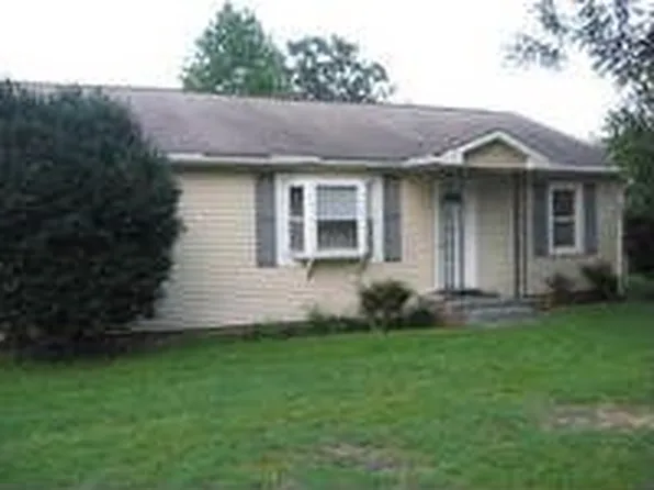 11 Mirror Dr, Williston, SC 29853