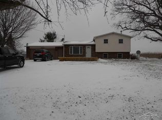 8293 Willard Rd, Millington, MI 48746
