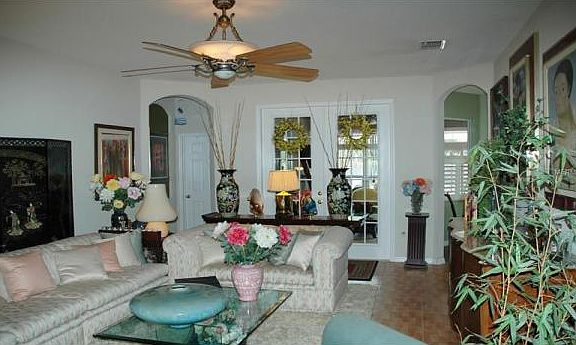 Home For Sale In Vista Lakes Villages