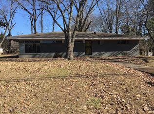 558 Russell Rd, Jackson, TN 38301