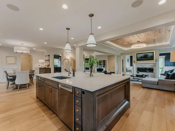 4536 Village Club Dr, Powell, OH 43065