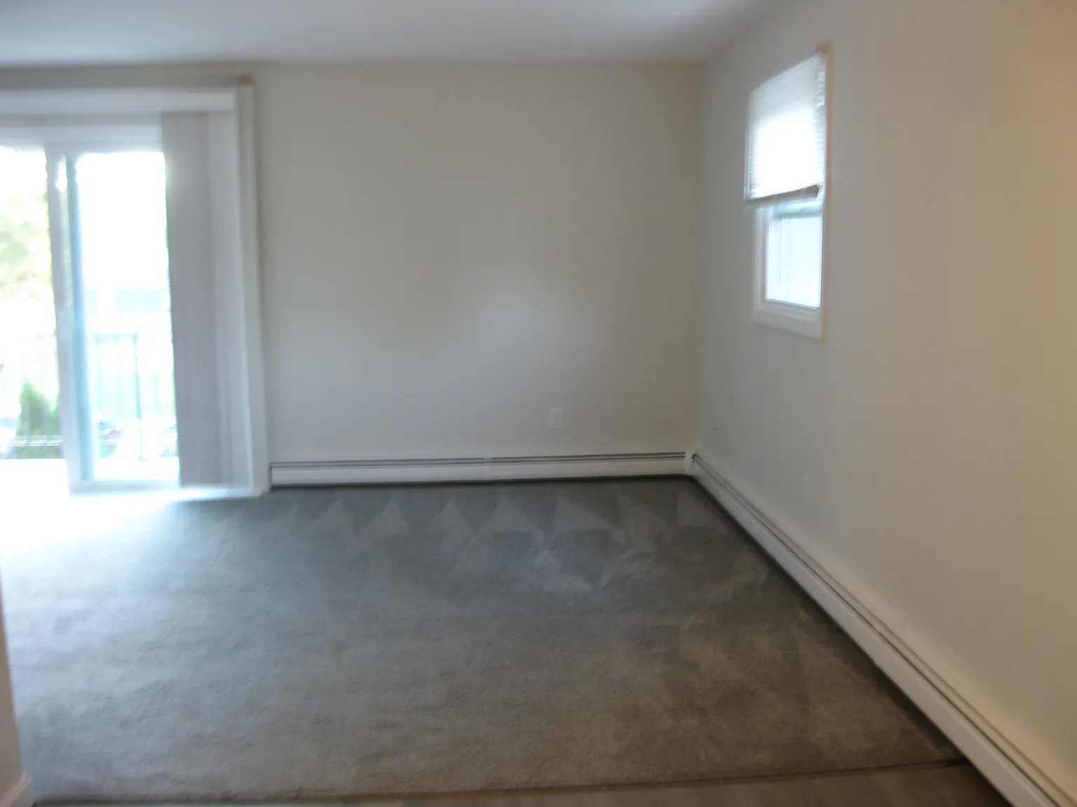 2 bed, $2,000 — Photo 4