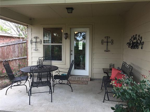 3rd image of 1300 Alder Tree Ln