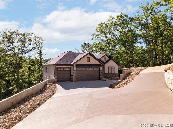 61 Eagle Crest Rd, Lake Ozark, MO 65049