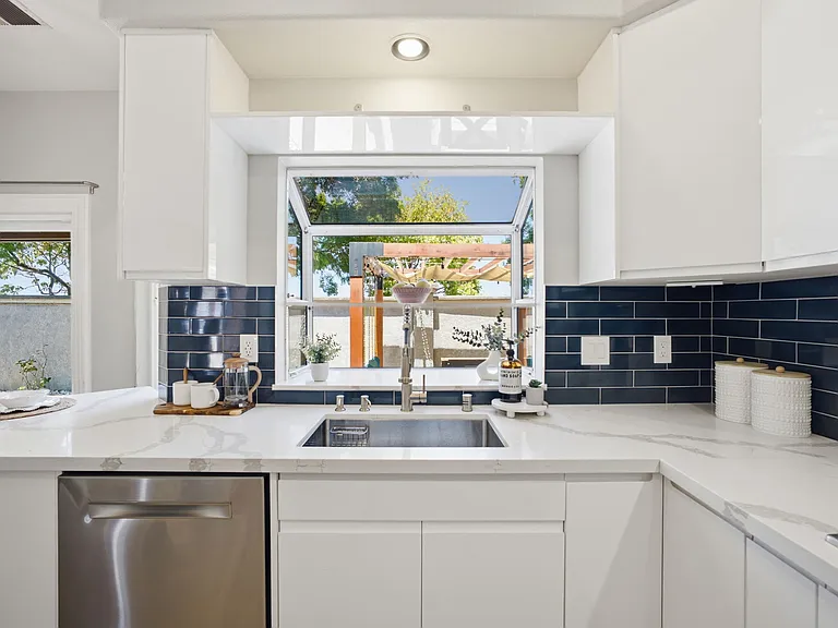 8511 Mahogany Pl — Photo 7