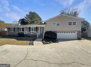 1672 Scufflegrit Rd, Marietta, GA 30062