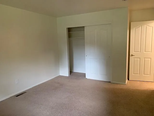 1519 W Mountain Ave — Photo 12