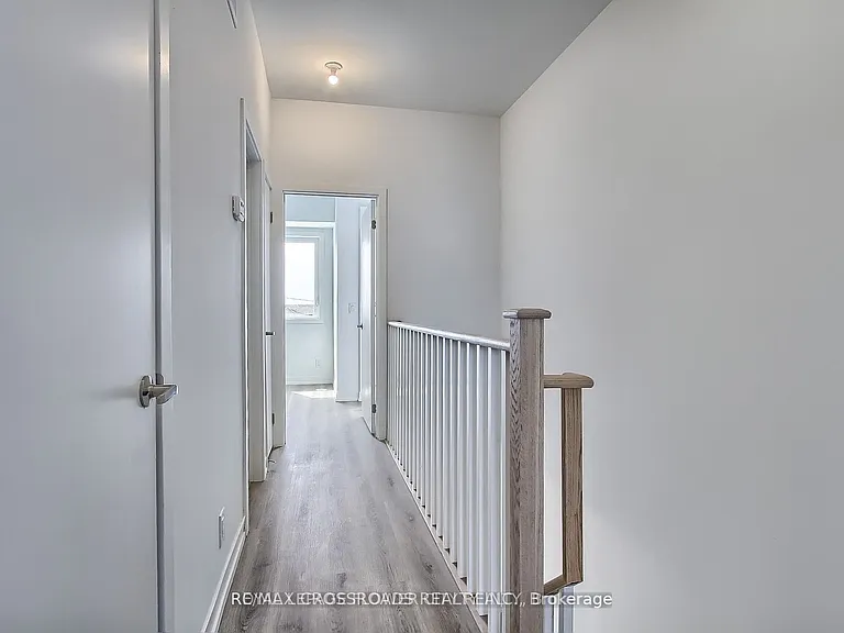 98 Bartley Dr — Photo 25