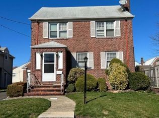 1312 Summit Ter, Linden, NJ 07036