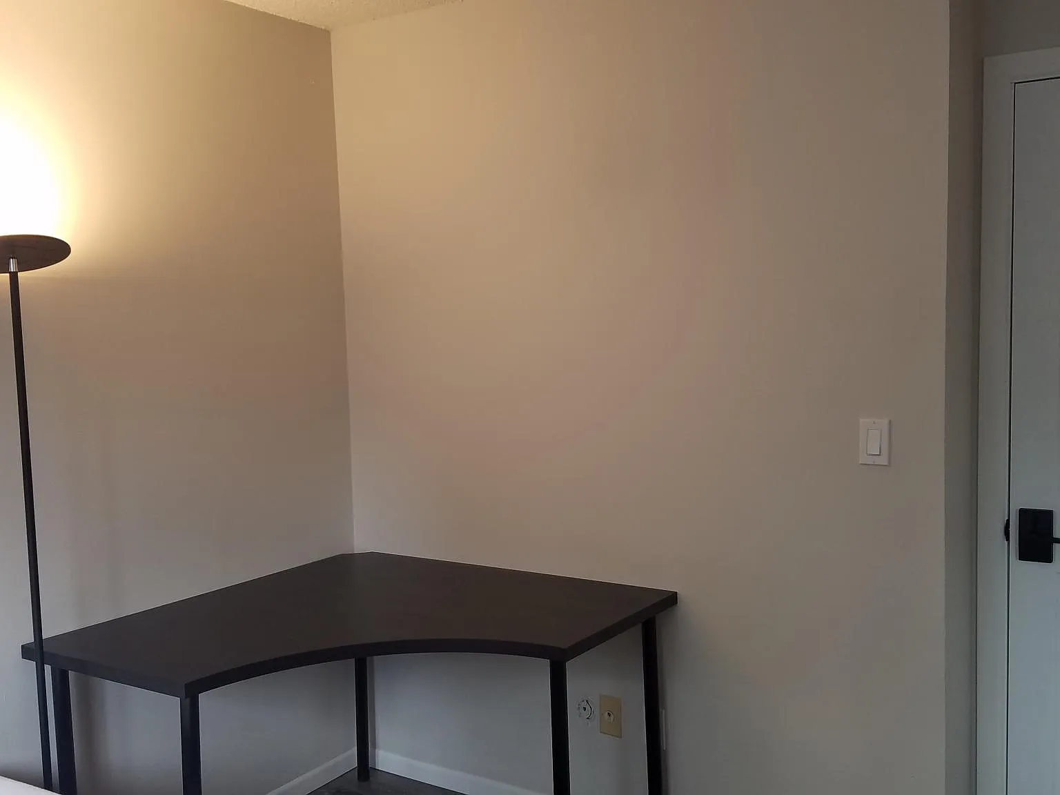 4983 Wood Brook Ct — Photo 3