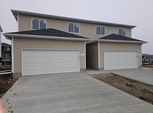 4148 Omaha Ave, Waterloo, IA 50702