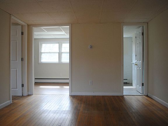 Alternate view of Living Room