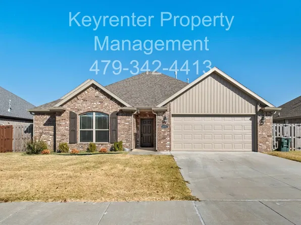 4532 W Newton Ave, Fayetteville, AR 72704