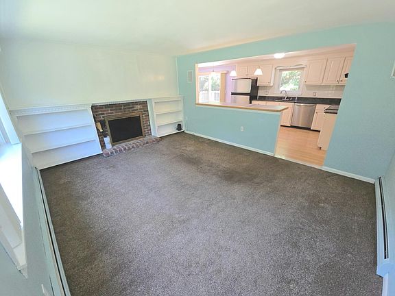 3rd image of 1B Walnut Street