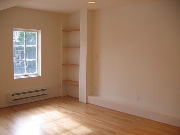3rd image of 1700 McAllister St #1700A