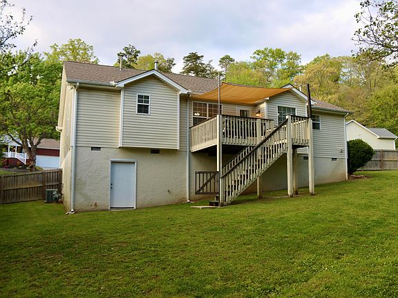 4th image of 5806 Tobago Ln