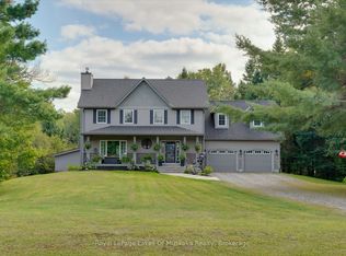 23 Thomas Cres, Huntsville, ON P1H2M3