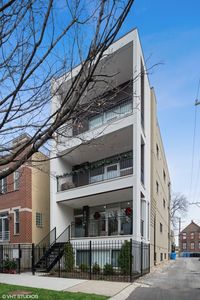 2313 N Hamilton Ave #1, Chicago, IL, 60647