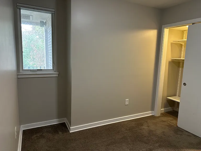 1710 Gales St NE — Photo 9